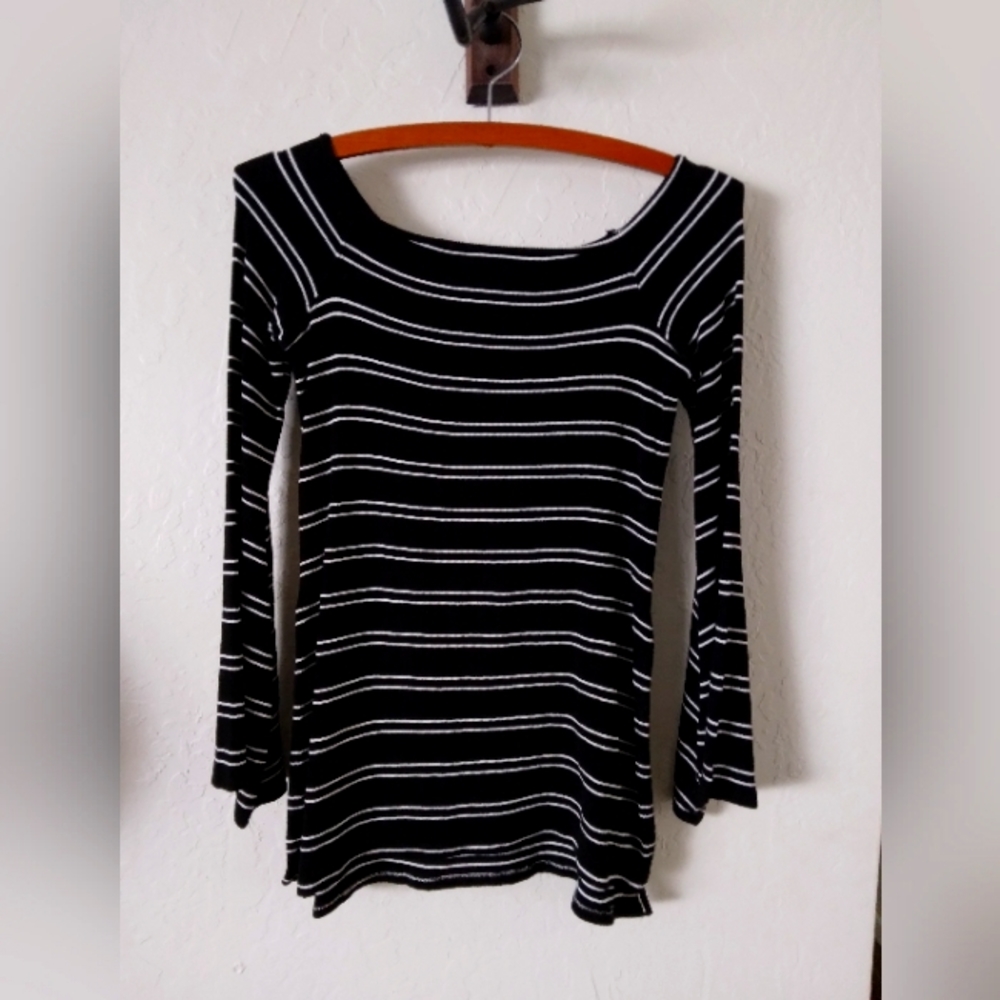 NWOT- FREE PEOPLE STRIPED SHIRT-XS